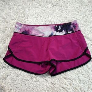 Lululemon Speed Short Raspberry / Blooming Pixie Multi / Black